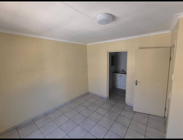 3 BEDROOM PROPERTY TO RENT IN MURRAYFIELD